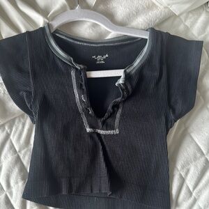 Black Ribbed Short Sleeve Top